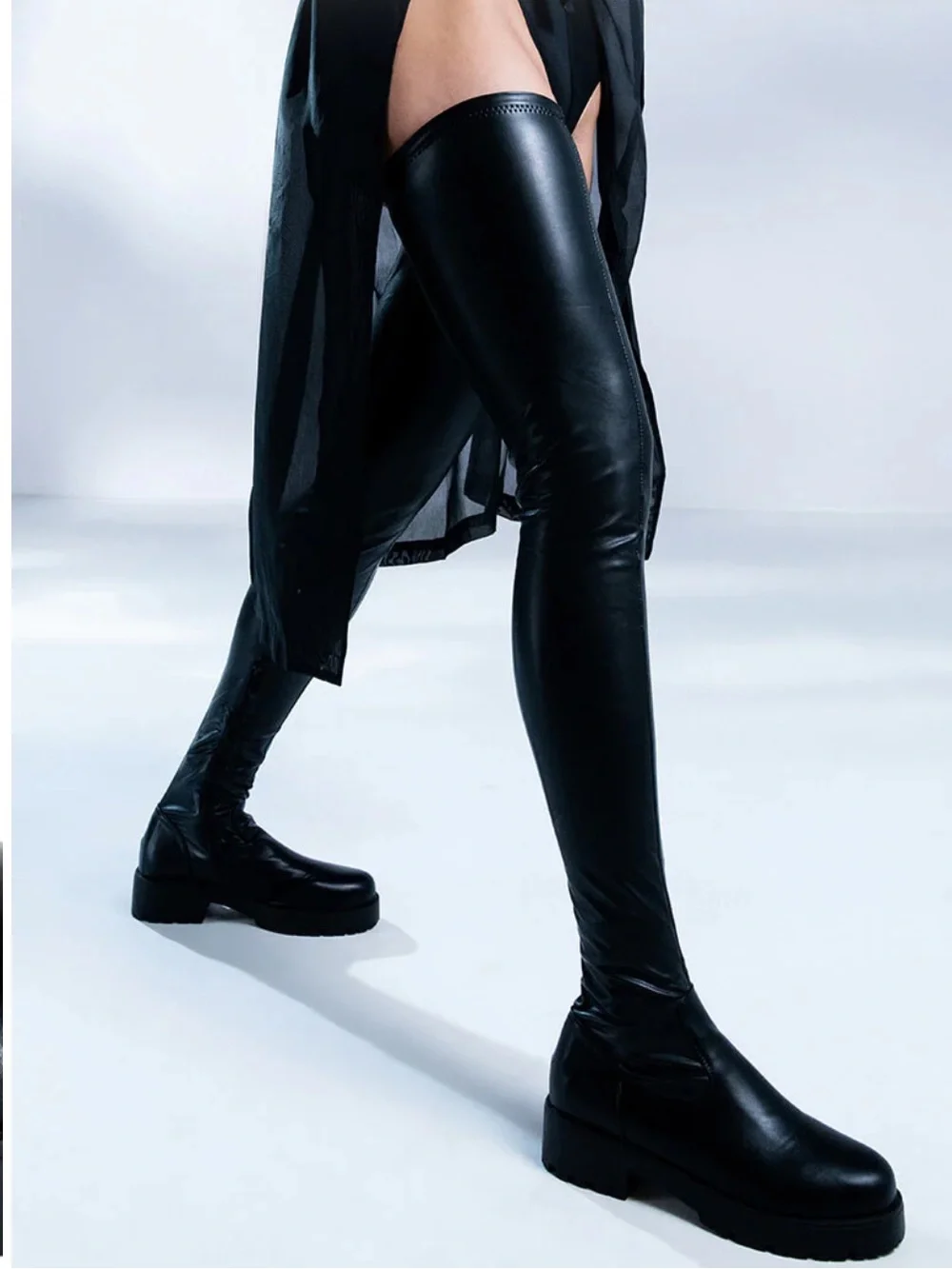 NWOT Azalea Wang Surgical Slim Fit Thigh High Boots     Size 10